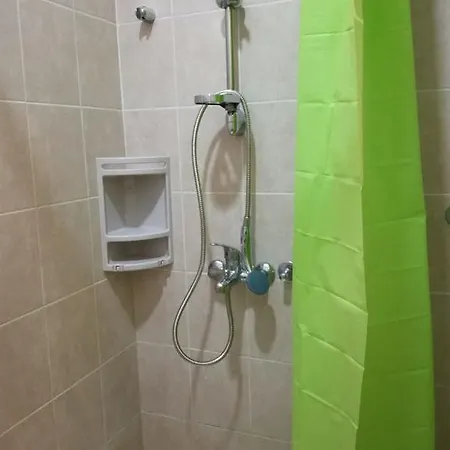 Center Apartment *
